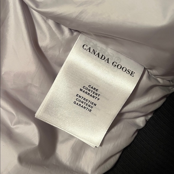 Men’s Canada Goose Red Chilliwack bomber jacket - Picture 7 of 10